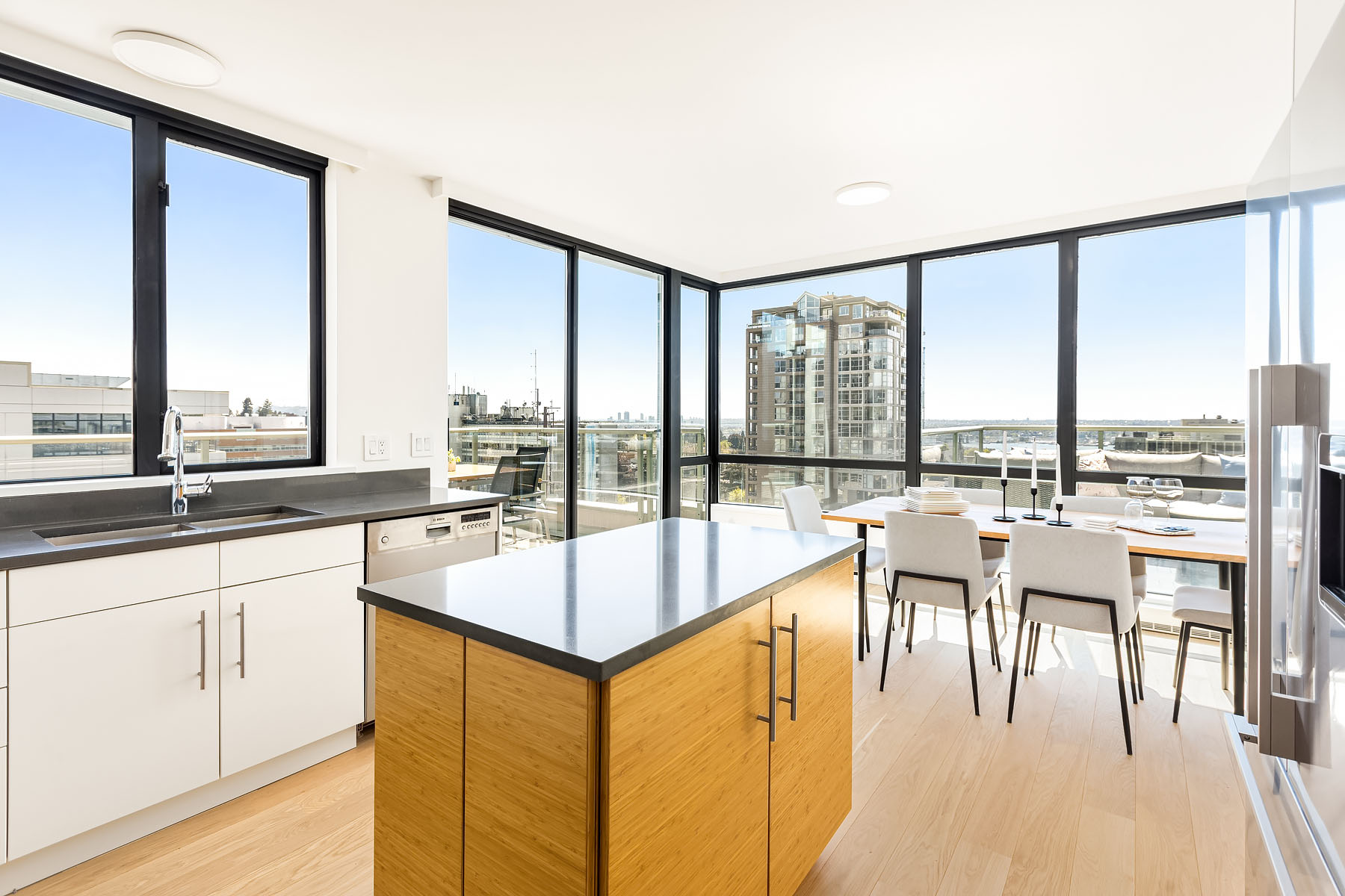 #1202 - 140 E 14th St, North Vancouver 12