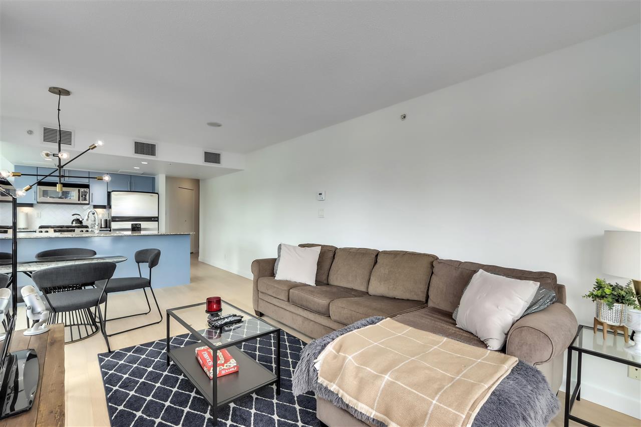 #708 - 188 E Esplanade Ave, North Vancouver 3