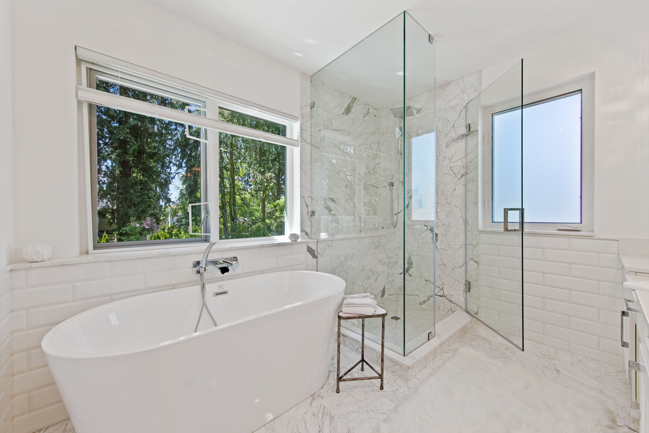 939 Clements Ave, North Vancouver 53
