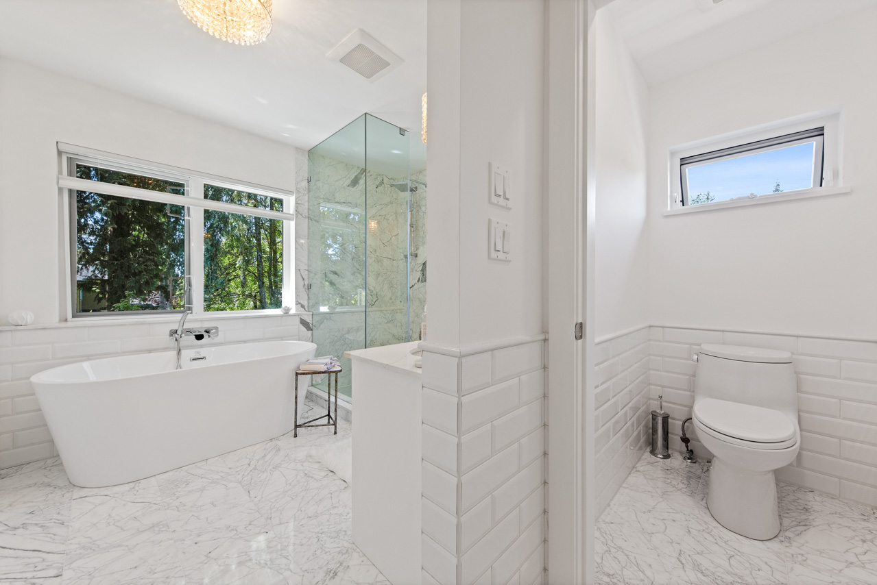 939 Clements Ave, North Vancouver 58