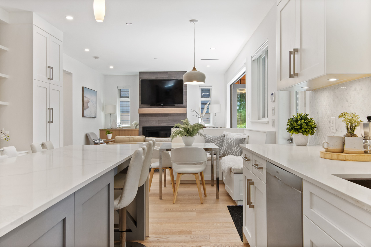 939 Clements Ave, North Vancouver 20