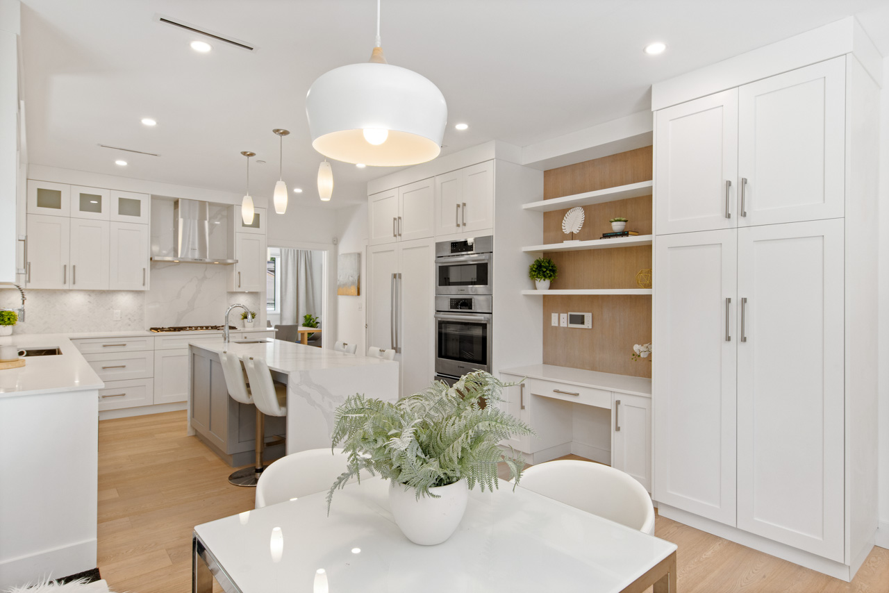 939 Clements Ave, North Vancouver 30