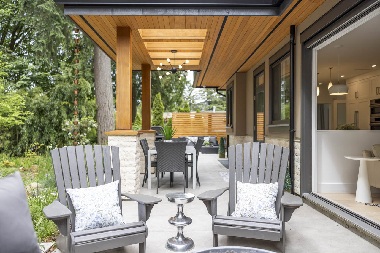 939 Clements Ave, North Vancouver 45