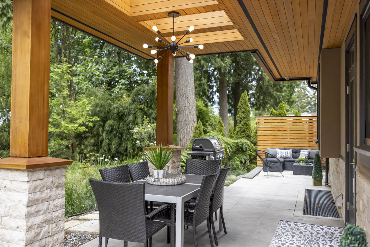 939 Clements Ave, North Vancouver 42