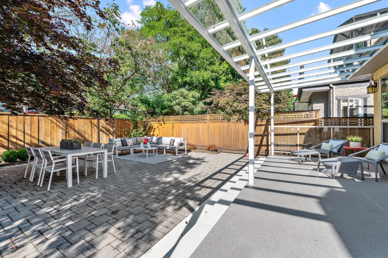 1098 Canyon Boulevard, North Vancouver 23