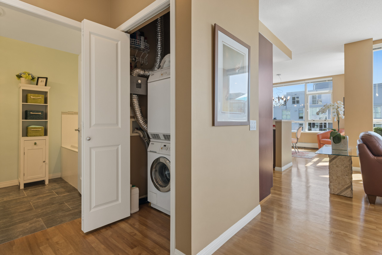 #1401 - 120 W 16th St, North Vancouver 34