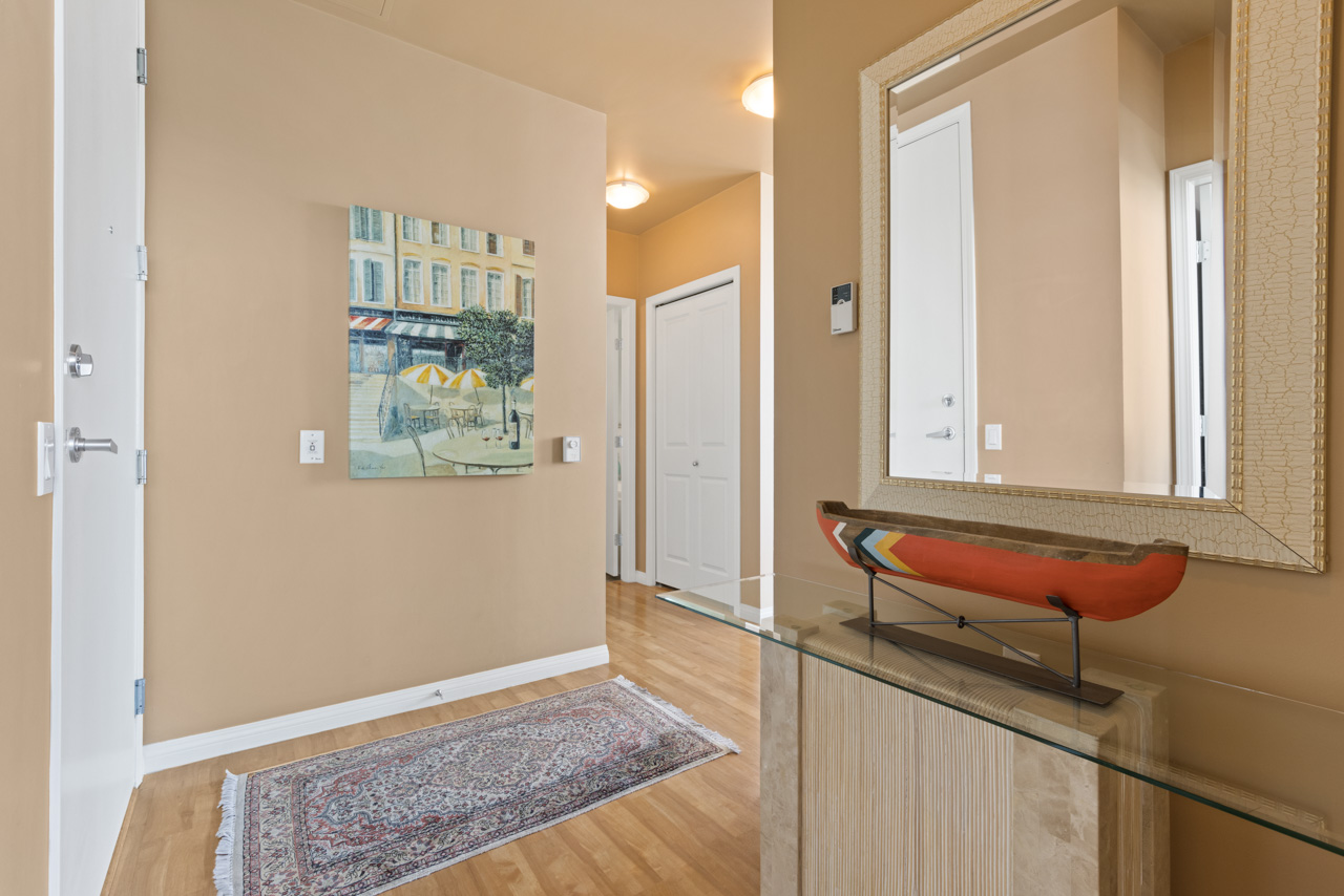 #1401 - 120 W 16th St, North Vancouver 32