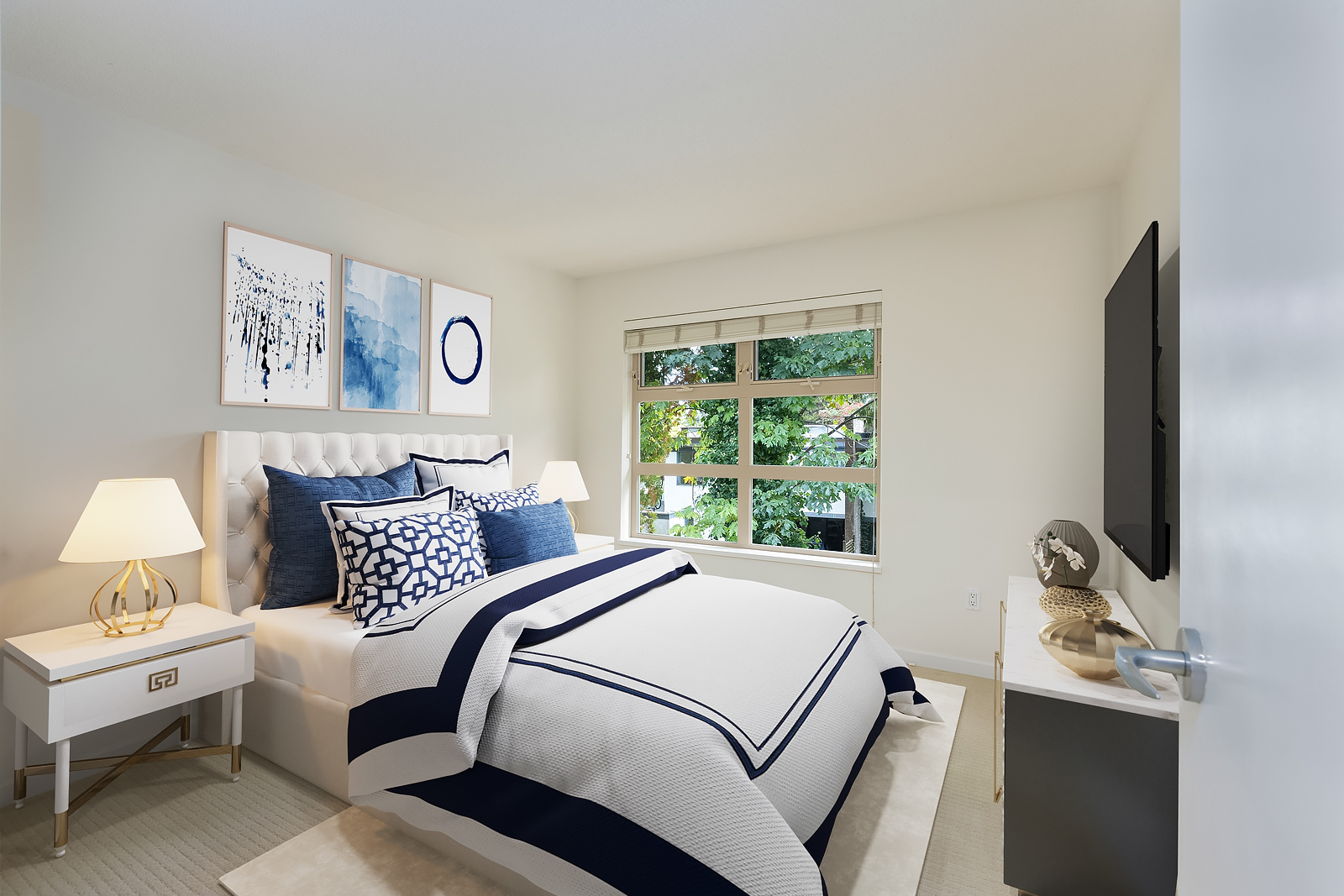 #5 - 3750 Edgemont Boulevard 27