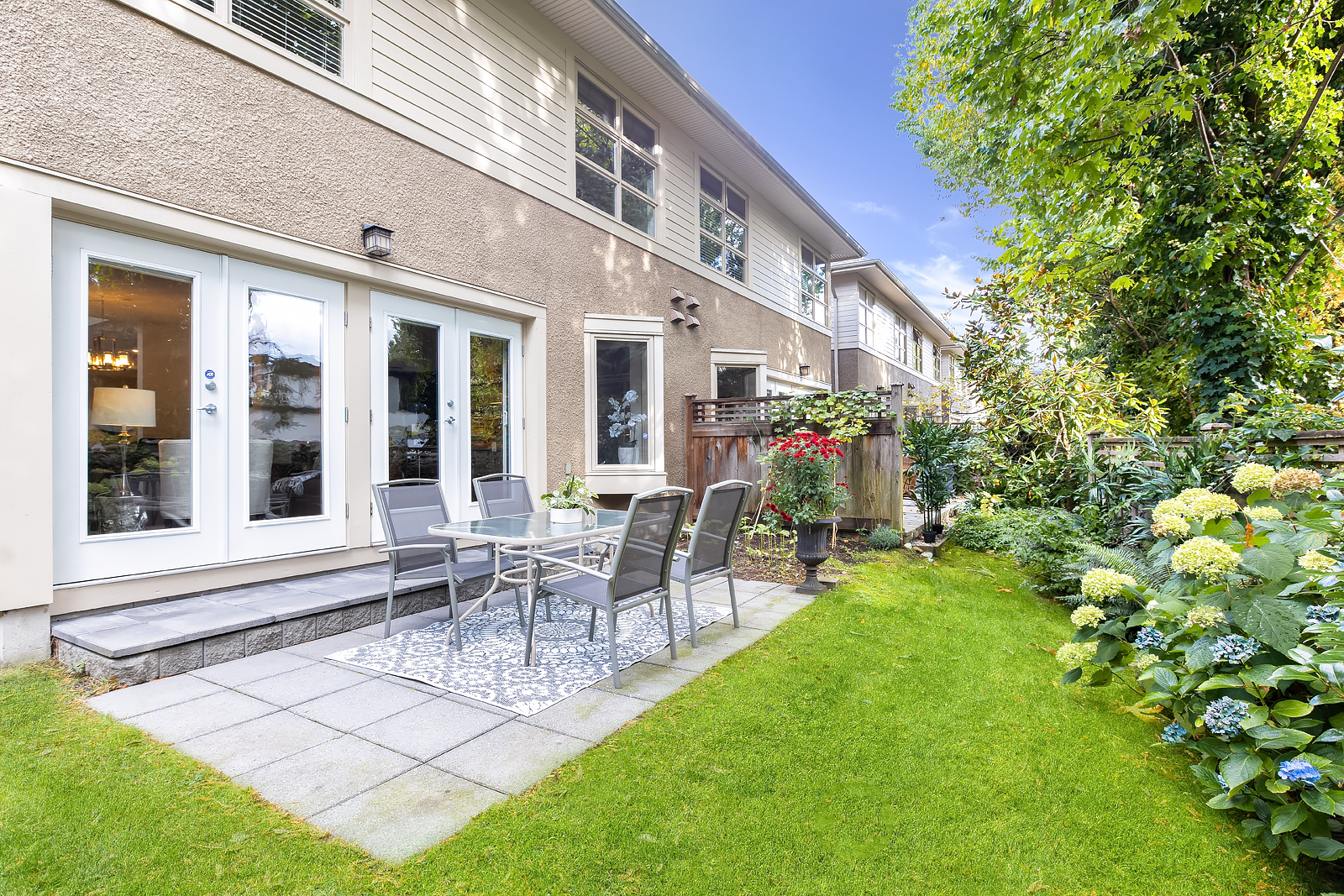 #5 - 3750 Edgemont Boulevard 16