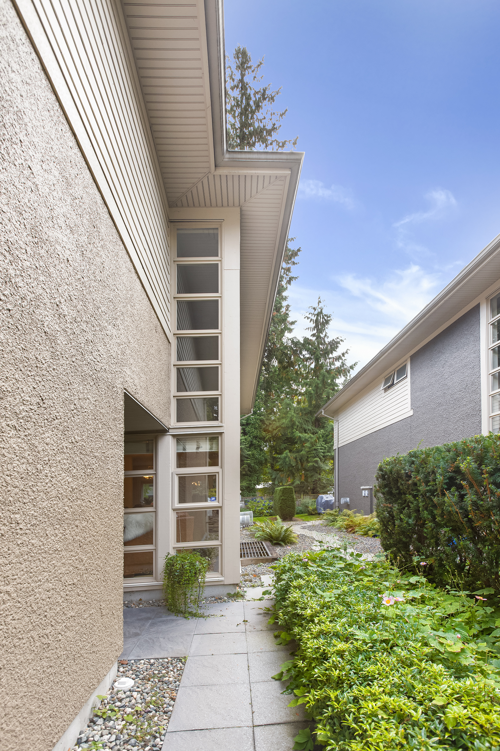 #5 - 3750 Edgemont Boulevard 2