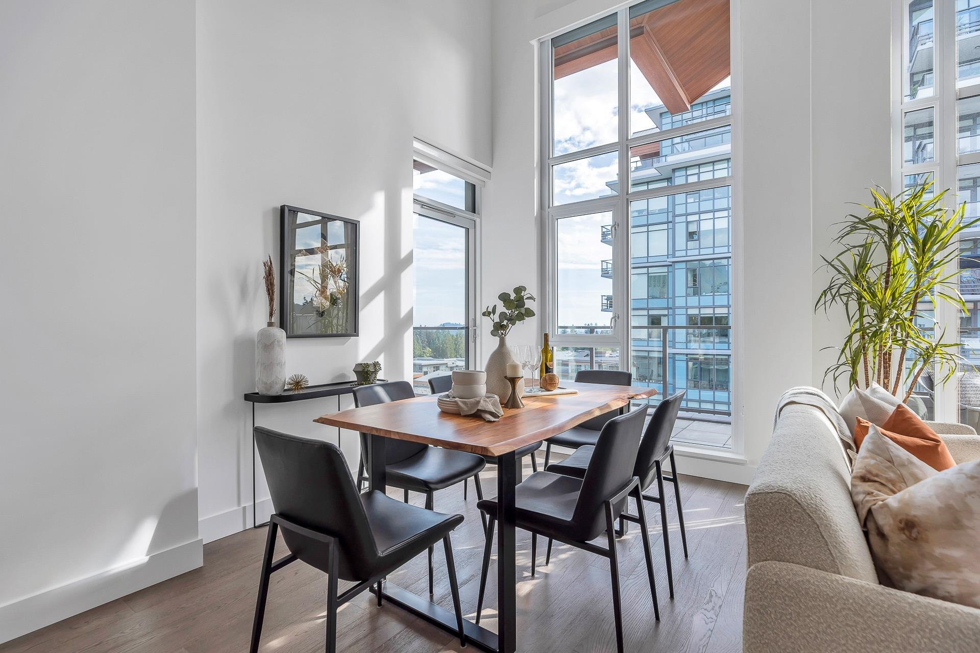 #702 - 2780 VALLEY CENTRE AVENUE 6