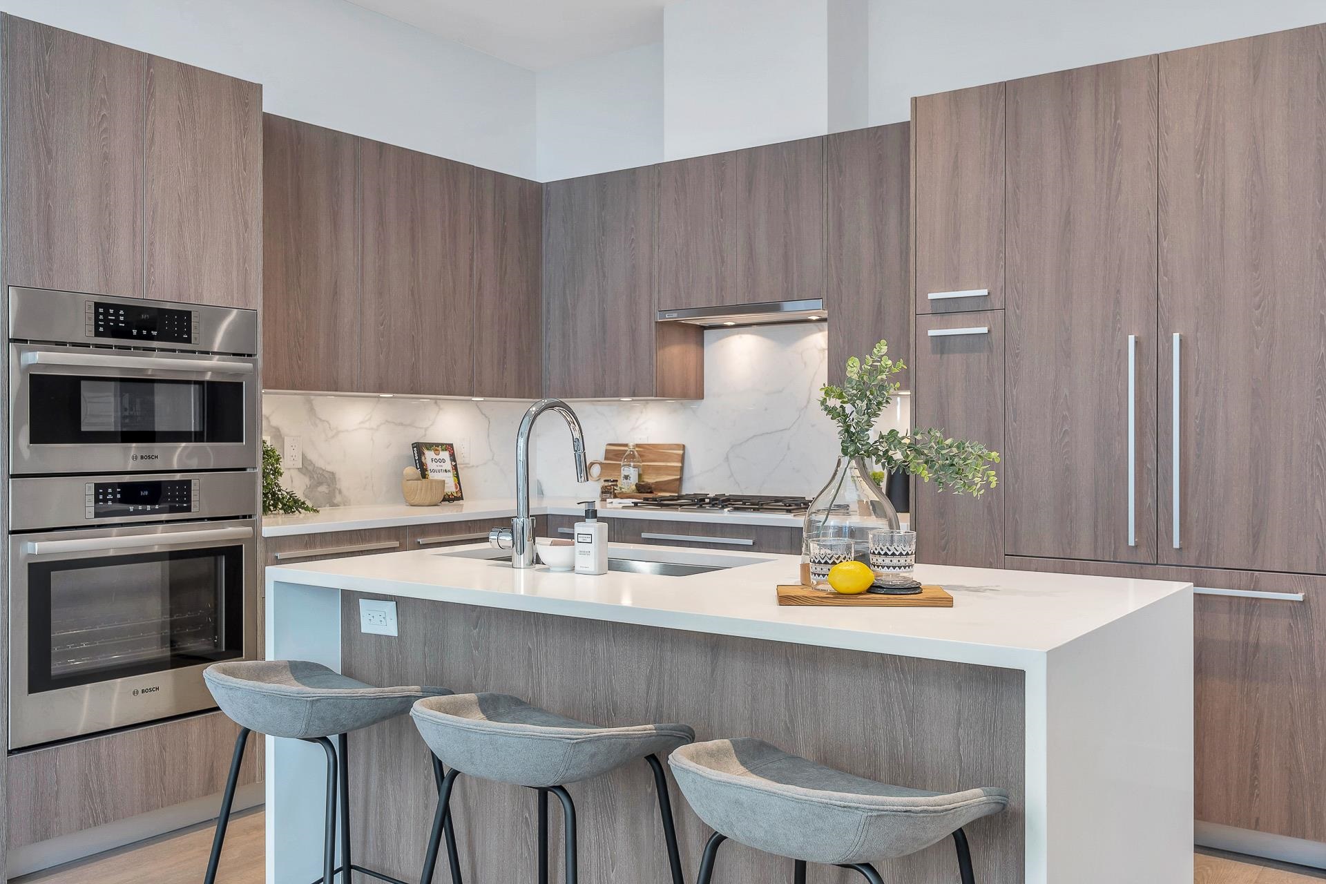 #702 - 2780 VALLEY CENTRE AVENUE 8