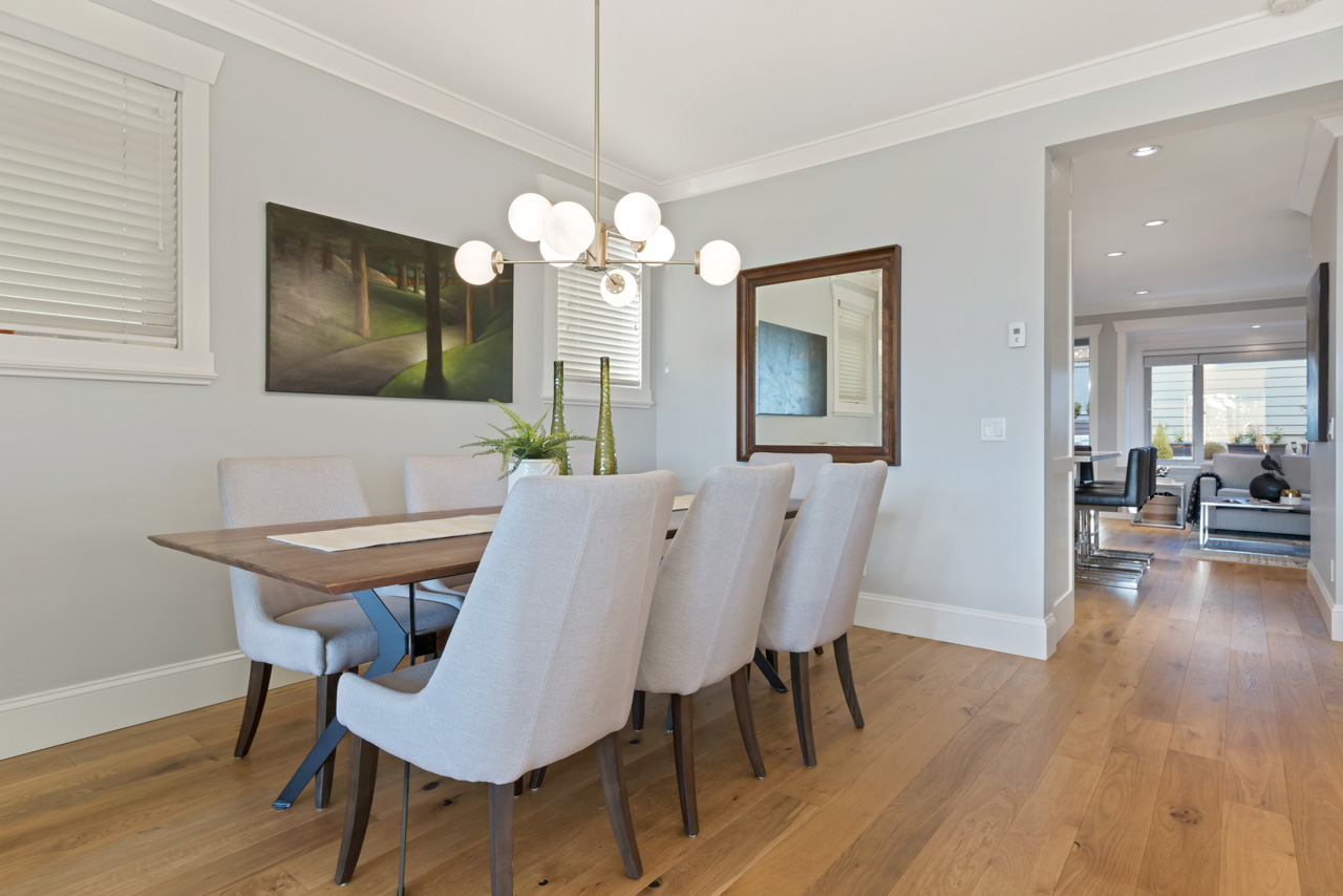 252 W 6TH STREET 17
