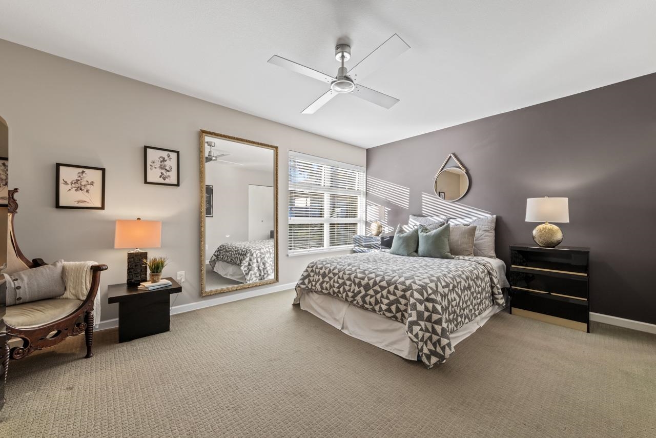 23 3750 EDGEMONT BOULEVARD 15