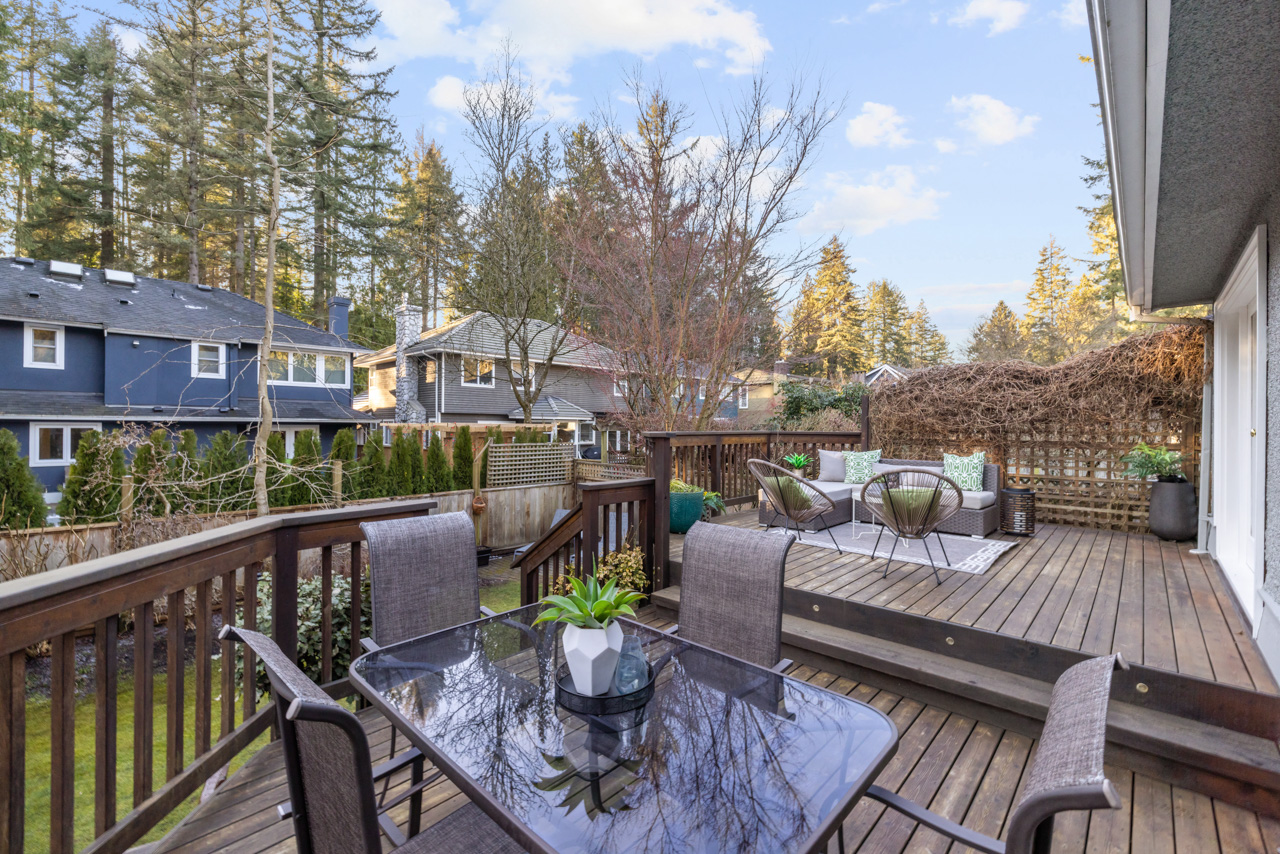 1949 Mackay Avenue, North Vancouver 19