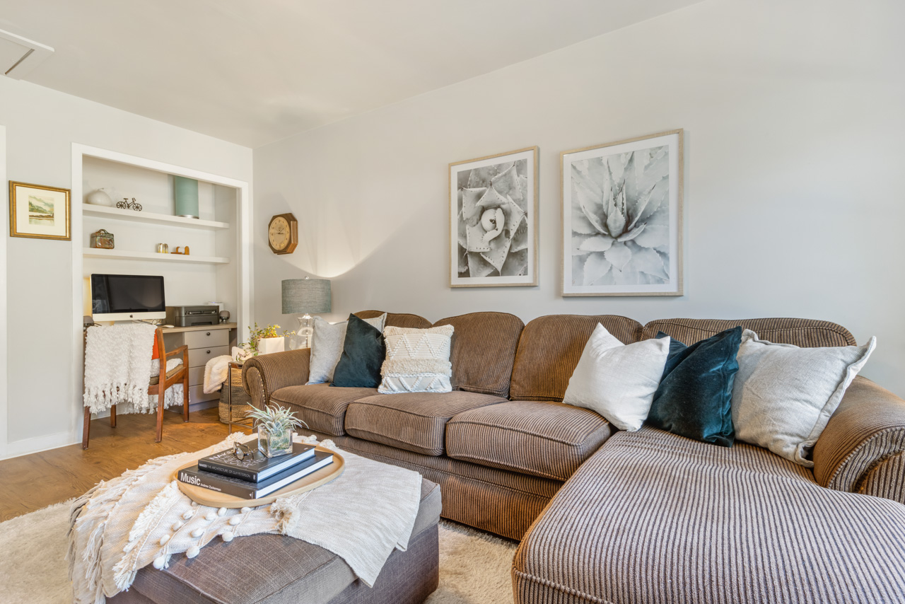 1949 Mackay Avenue, North Vancouver 9