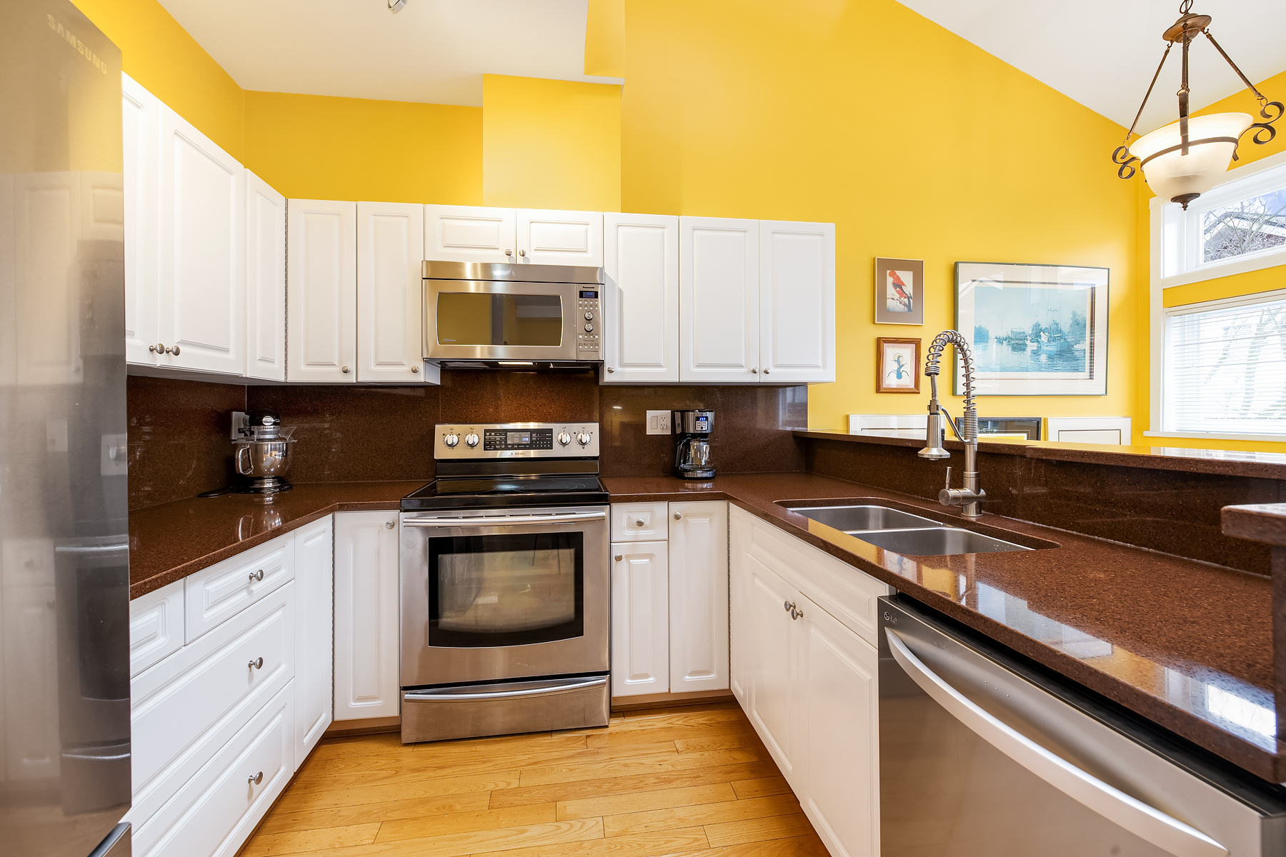 2-225 E5TH STREET, NORTH VANCOUVER 14