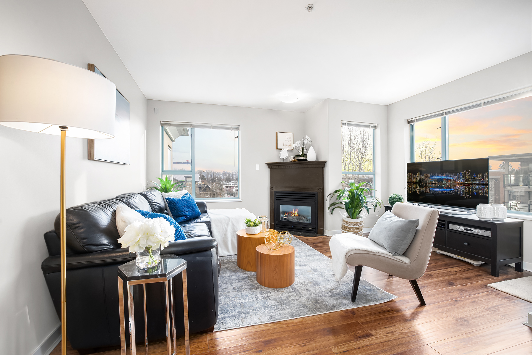 #302-1085 W17th Street, North Vancouver 2