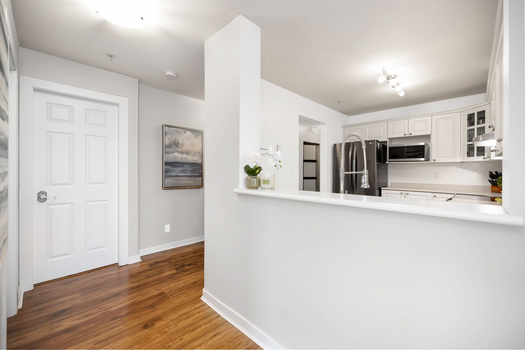 #302-1085 W17th Street, North Vancouver 7