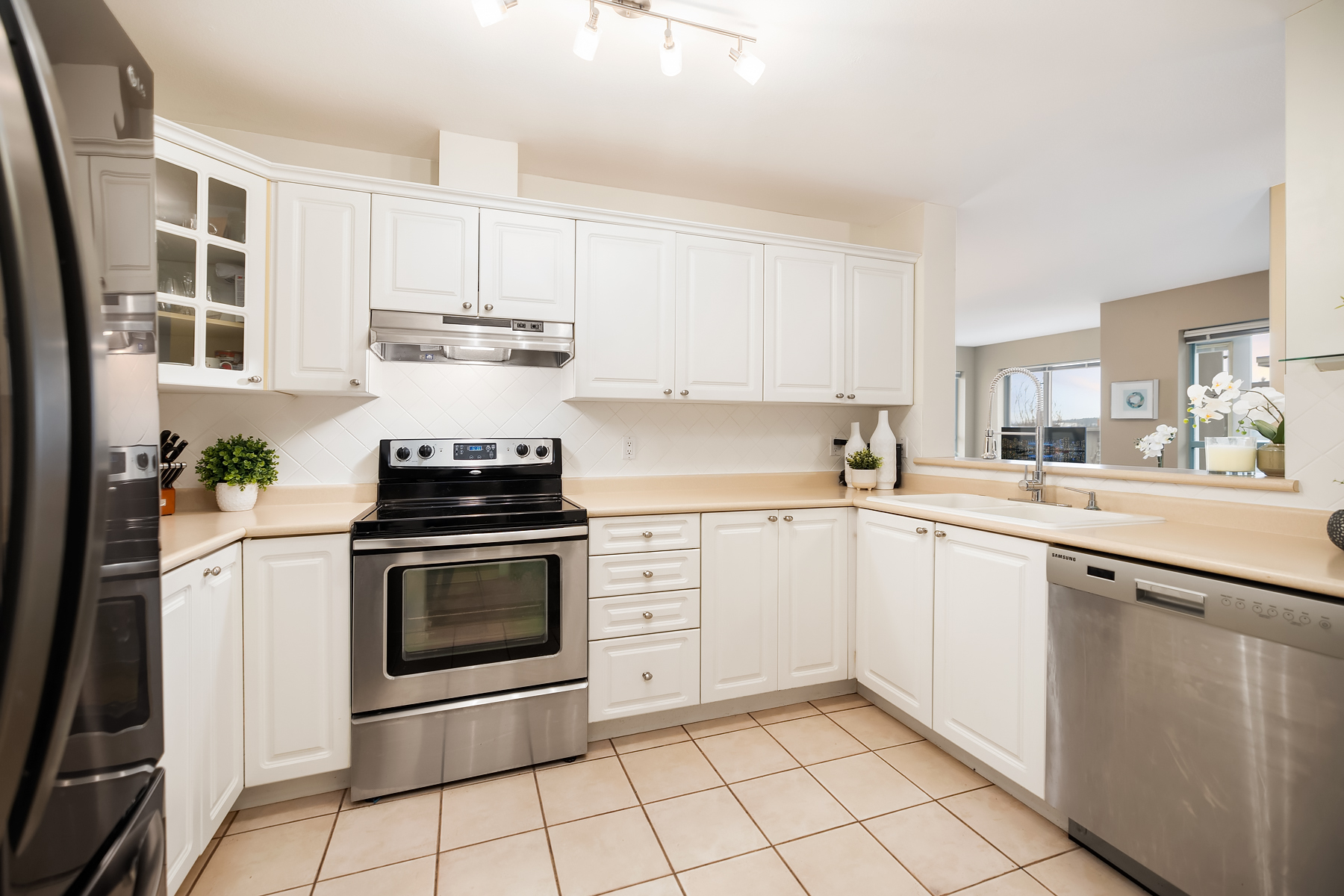 #302-1085 W17th Street, North Vancouver 16