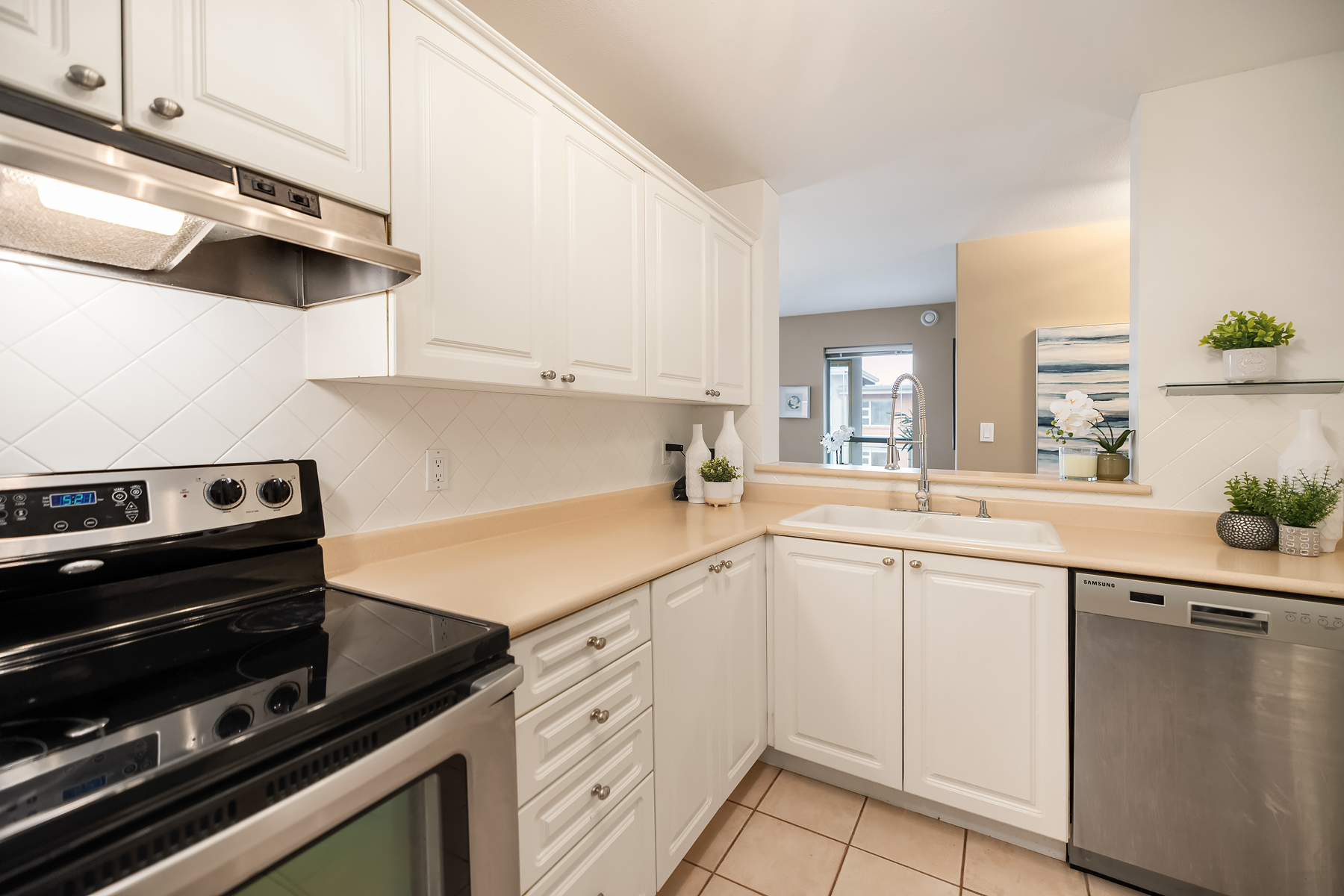 #302-1085 W17th Street, North Vancouver 15
