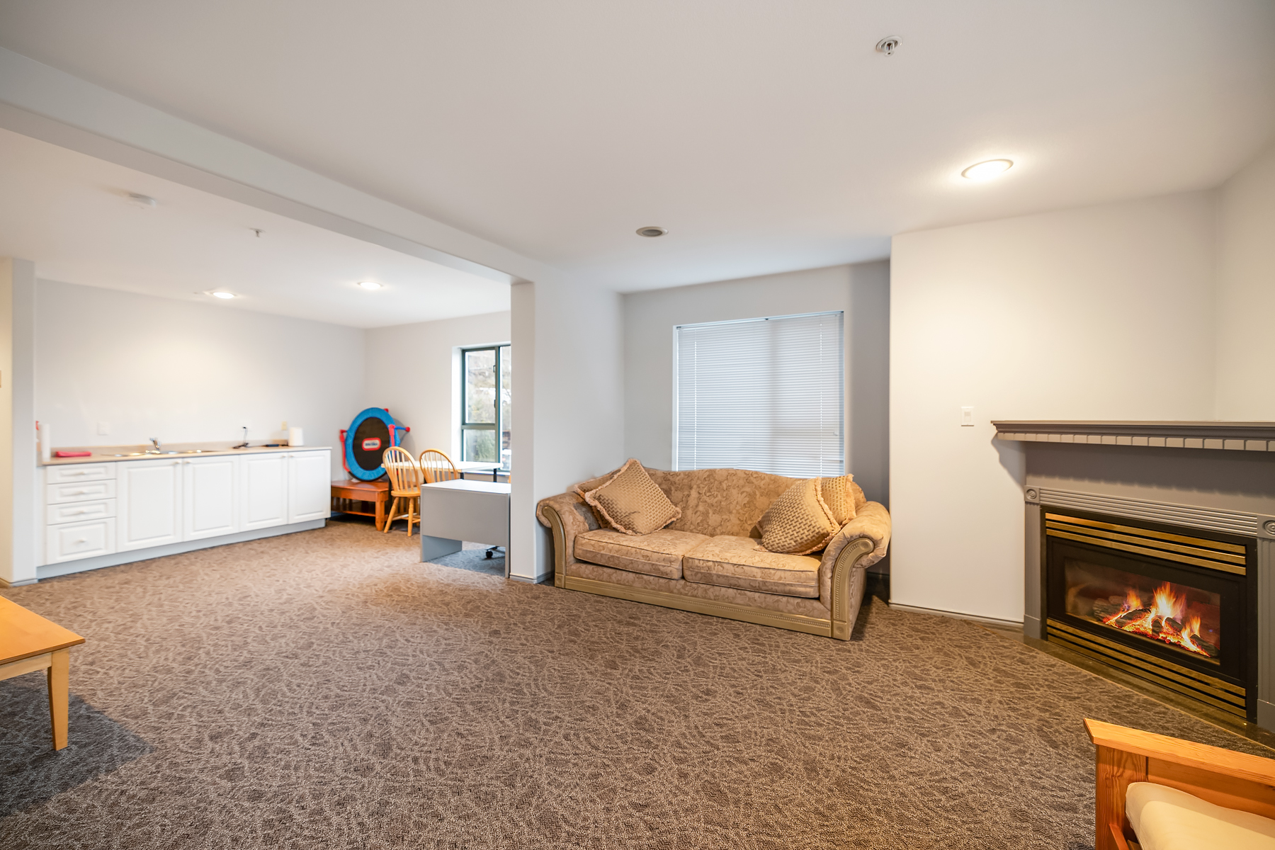 #302-1085 W17th Street, North Vancouver 22