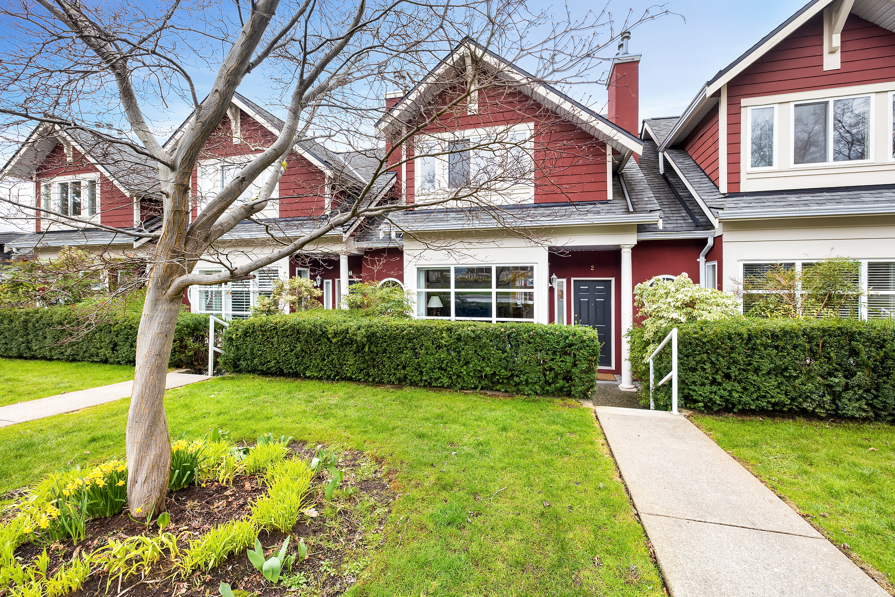 2-225 E5TH STREET, NORTH VANCOUVER
