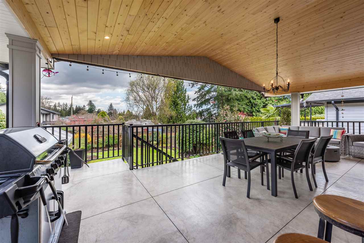 549 W 22nd STREET, NORTH VANCOUVER 11