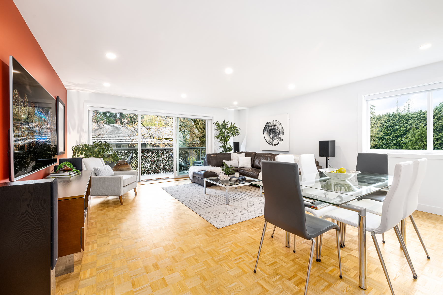 1210-235 Keith Road, West Vancouver 6