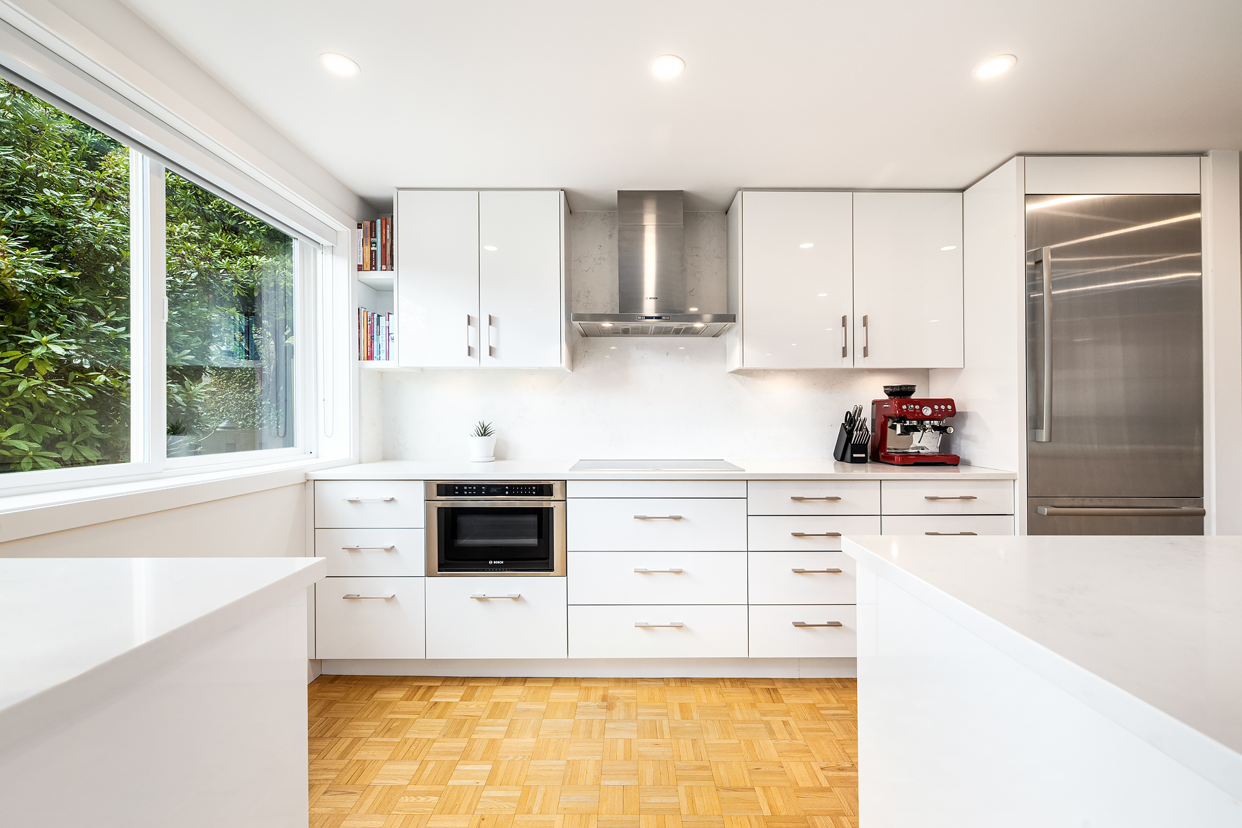1210-235 Keith Road, West Vancouver