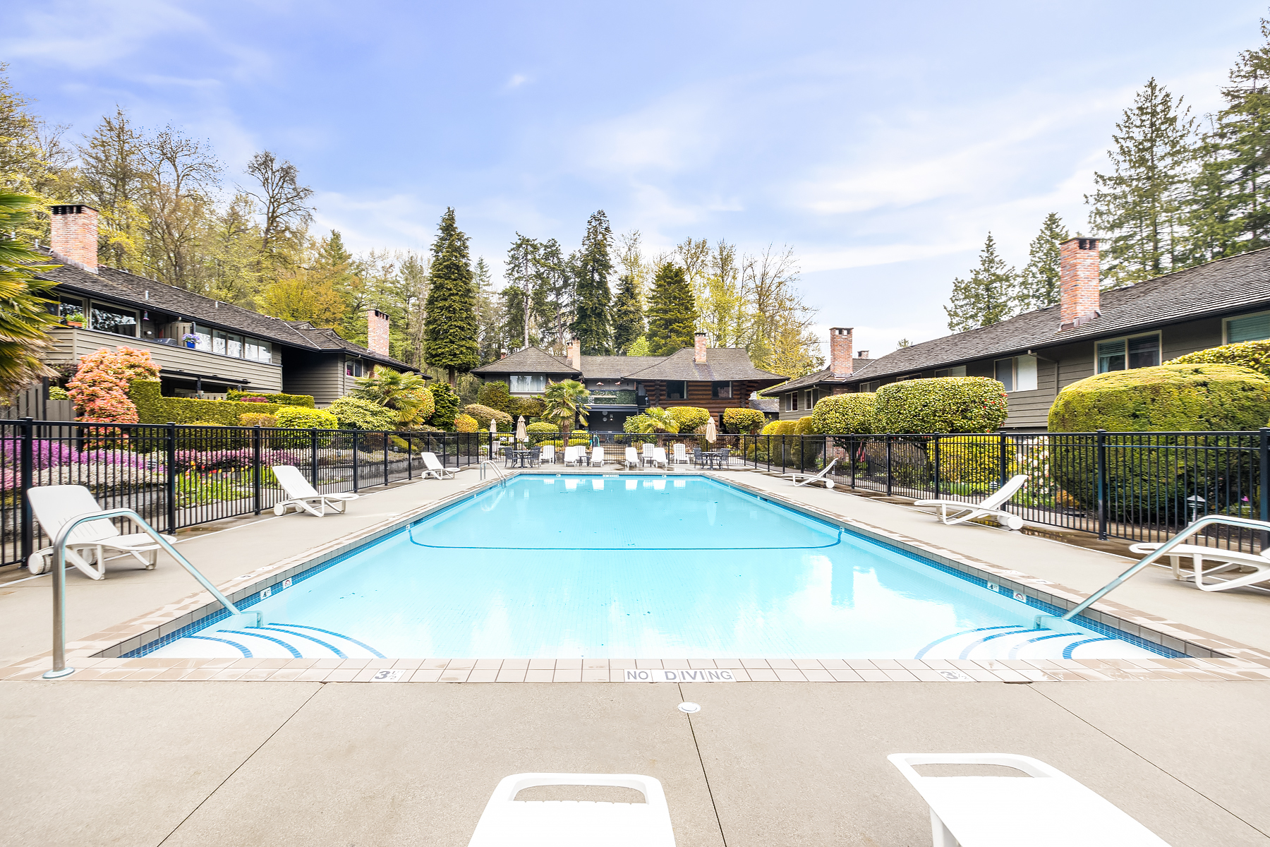 1210-235 Keith Road, West Vancouver 24