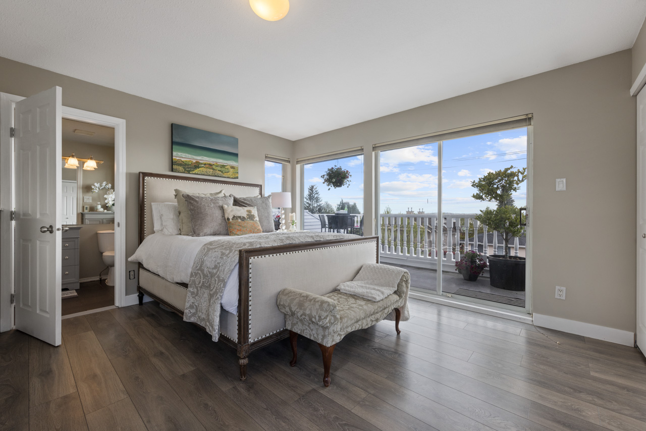 269B W 6TH STREET, NORTH VANCOUVER 12
