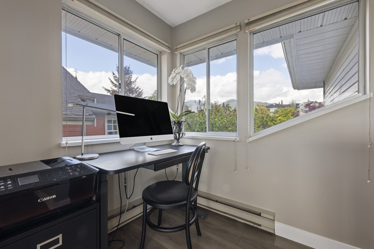 269B W 6TH STREET, NORTH VANCOUVER 16