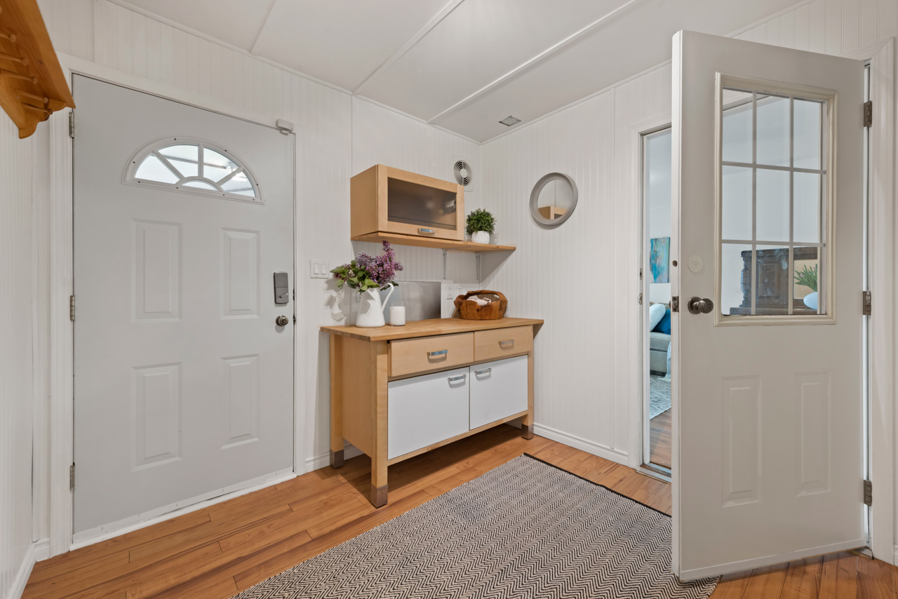 269B W 6TH STREET, NORTH VANCOUVER 18