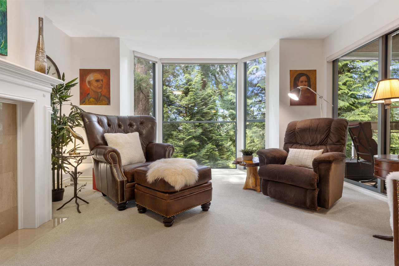 203-3200 CAPILANO CRESCENT, NORTH VANCOUVER 2