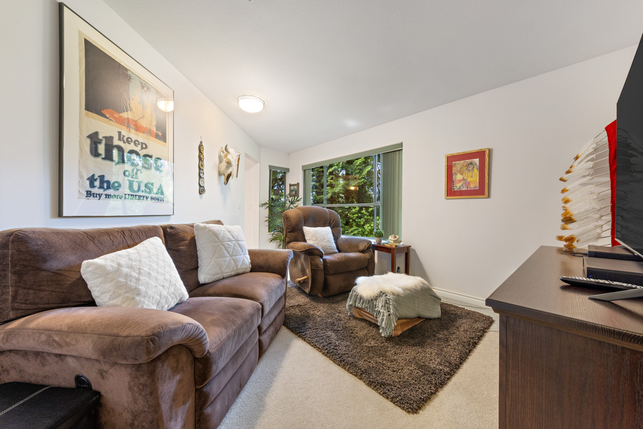 203-3200 CAPILANO CRESCENT, NORTH VANCOUVER 17