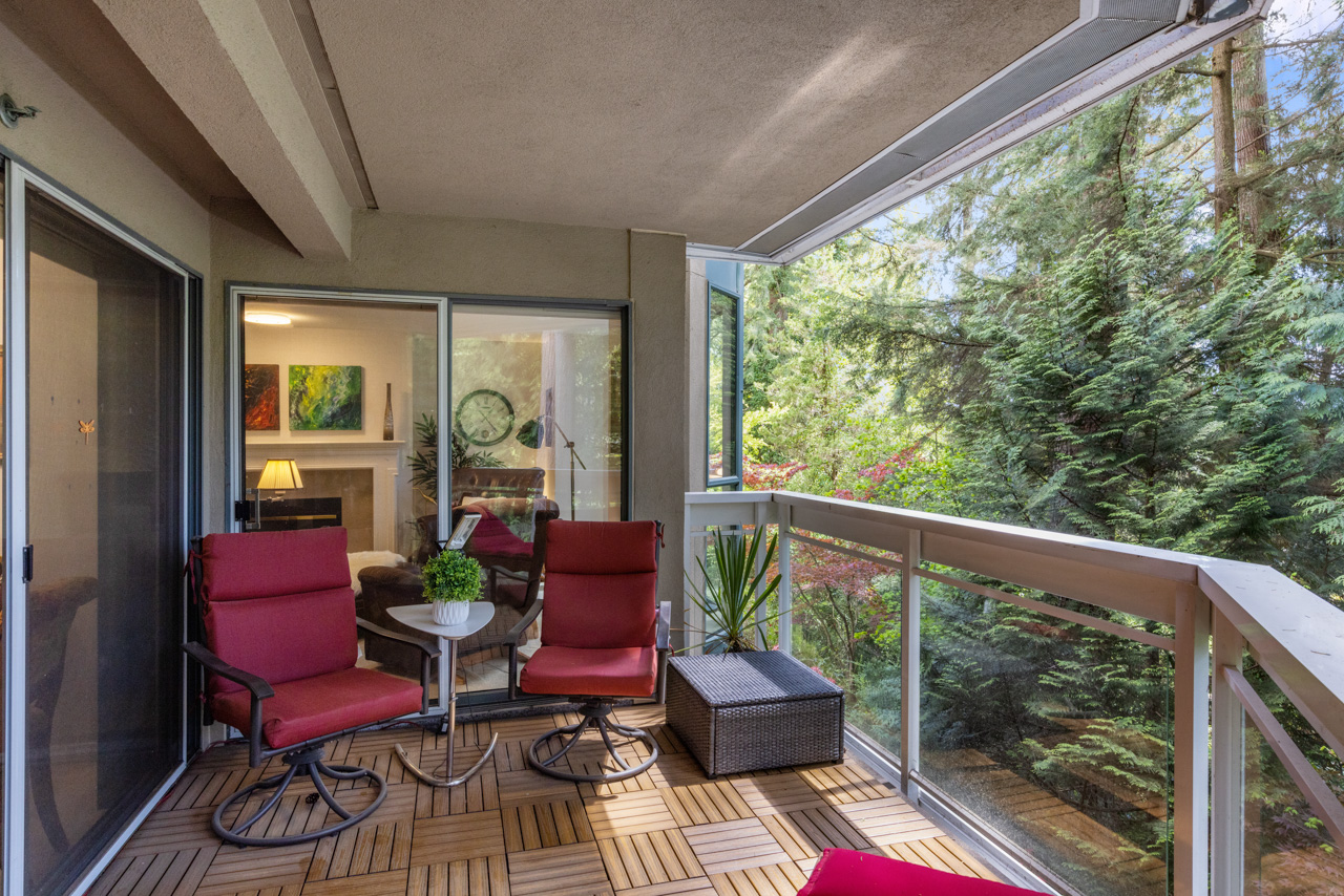 203-3200 CAPILANO CRESCENT, NORTH VANCOUVER 30