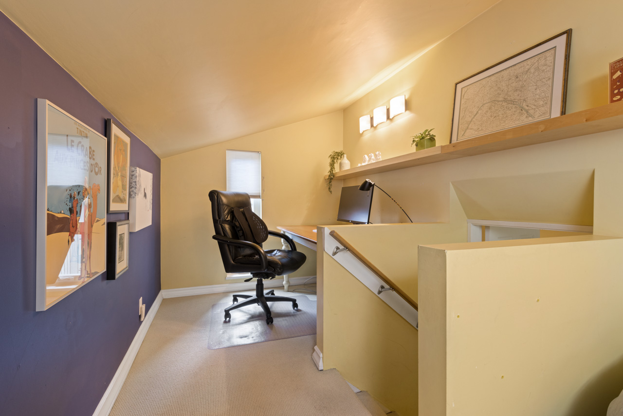 2275 Ennerdale Road, North Vancouver, BC. 28