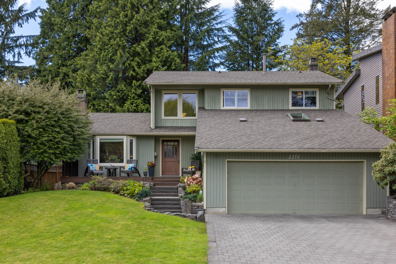 2275 Ennerdale Road, North Vancouver, BC.
