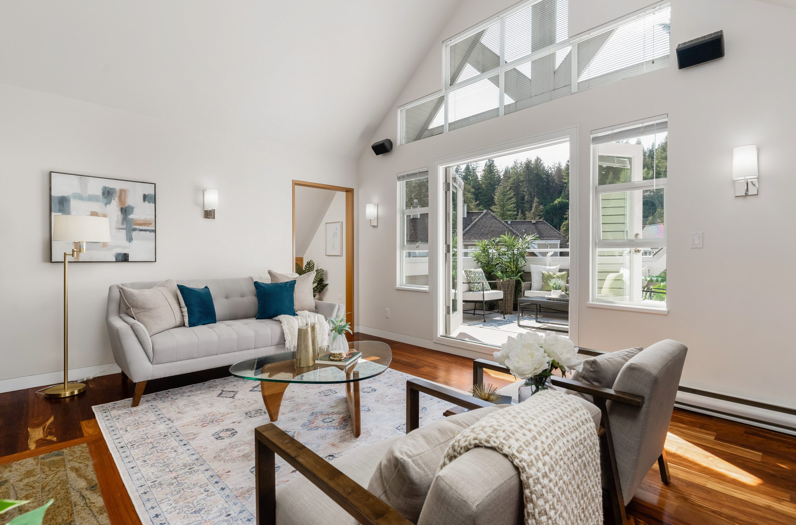 301-3393 CAPILANO CRESCENT, NORTH VANCOUVER 2