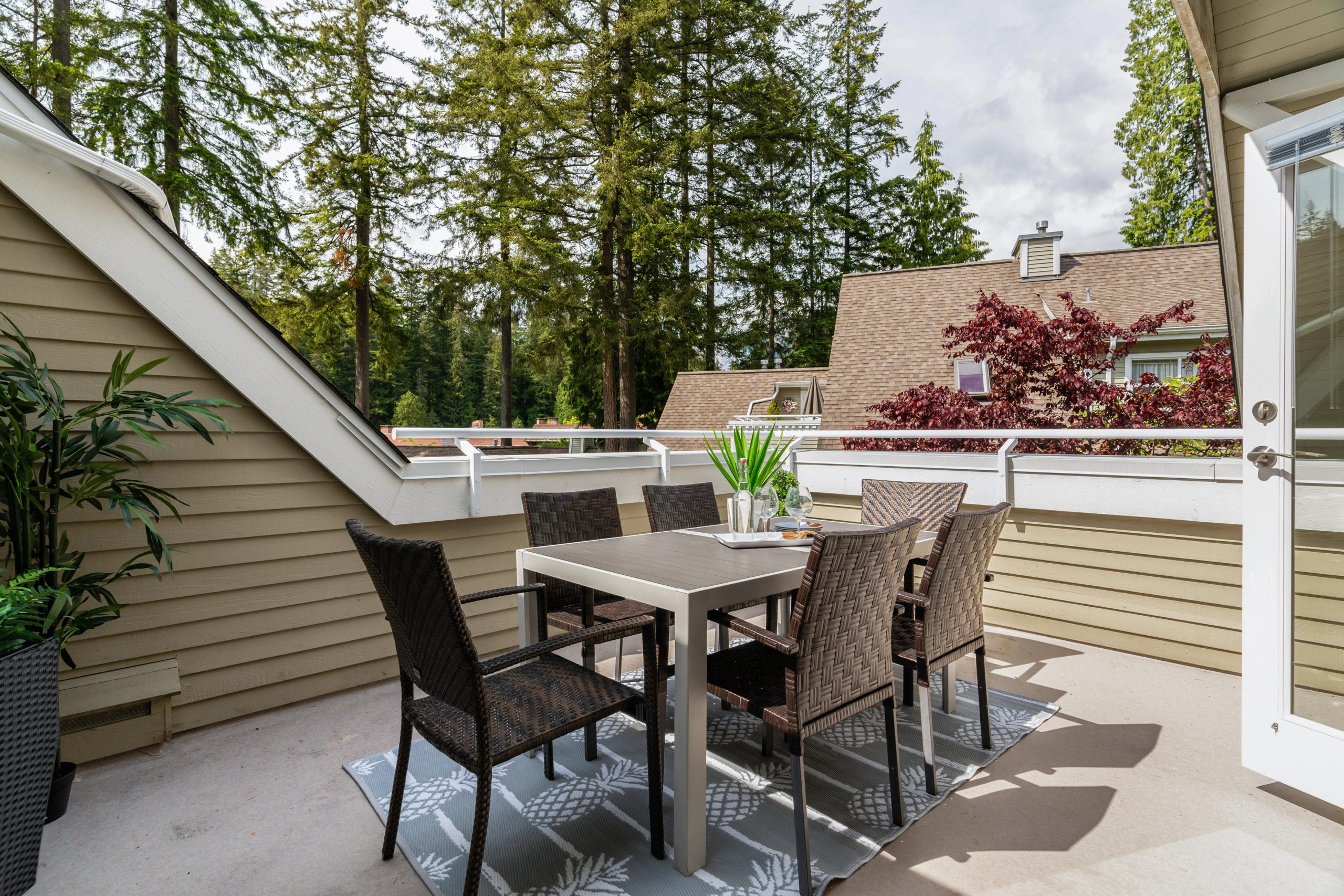 301-3393 CAPILANO CRESCENT, NORTH VANCOUVER 34