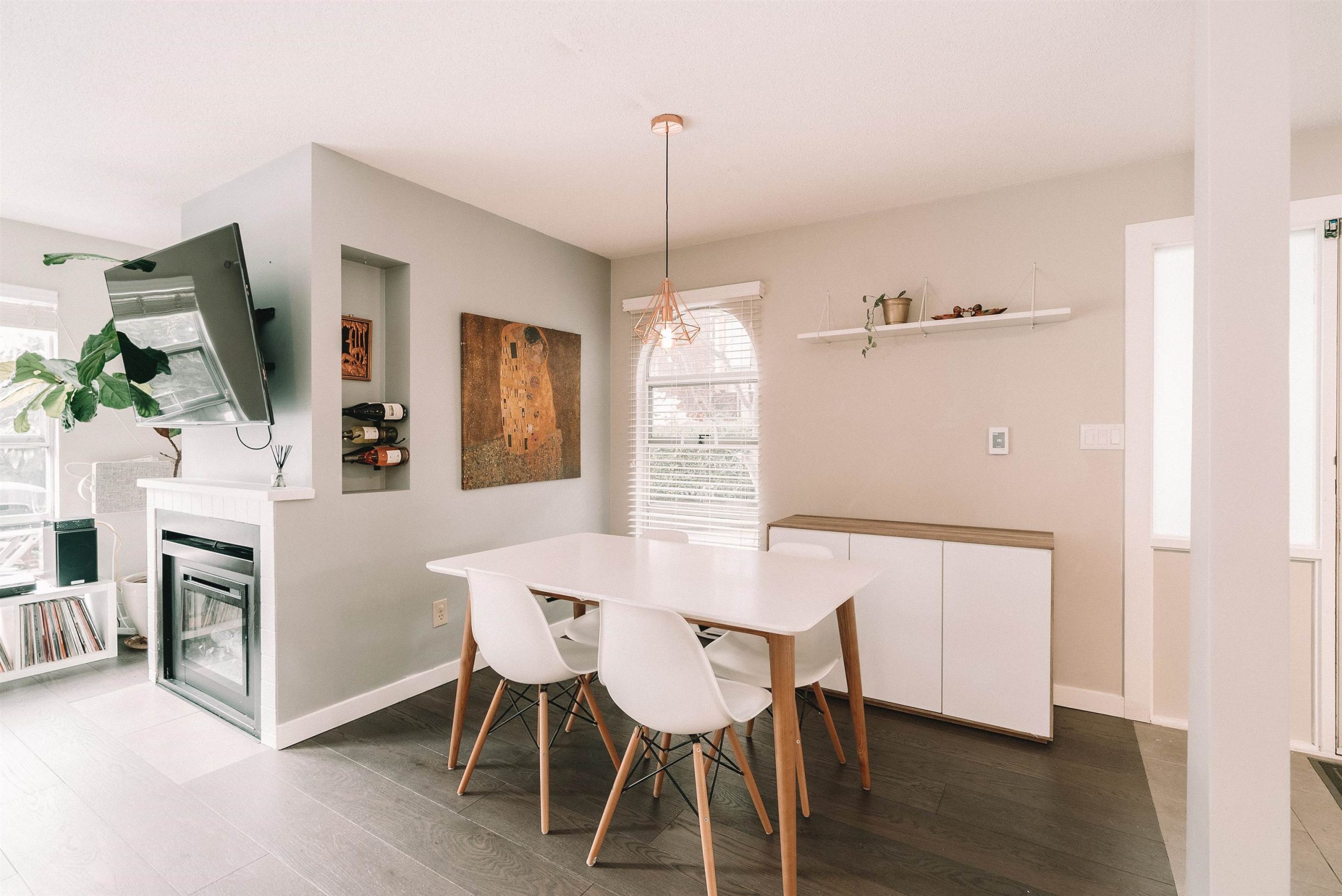 37-900 W 17TH STREET, NORTH VANCOUVER 4