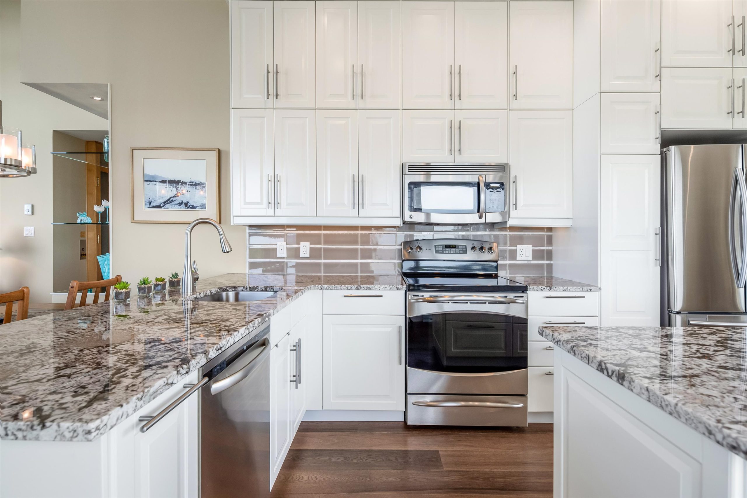 #1101-1686 W 13TH AVENUE, VANCOUVER 13