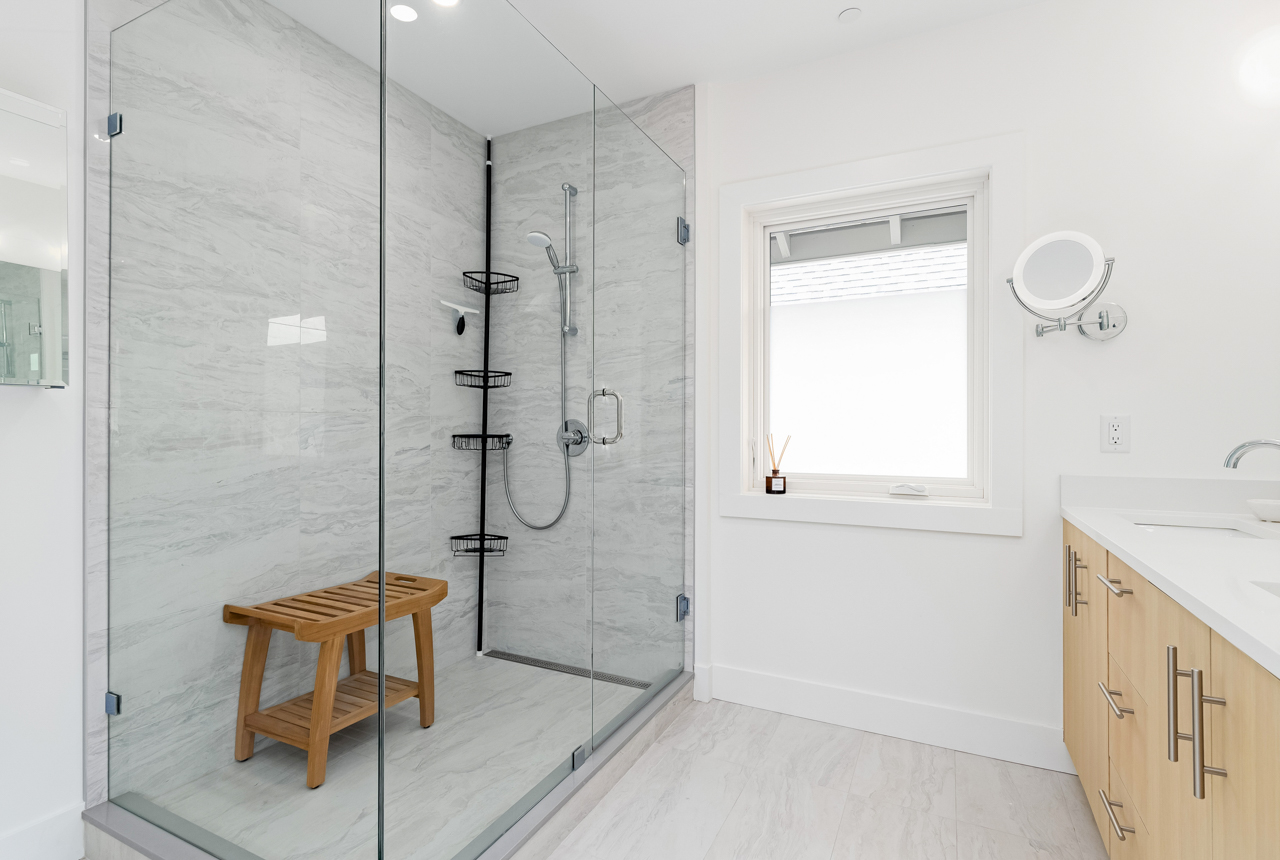 1-240 W 6TH STREET, NORTH VANCOUVER 20