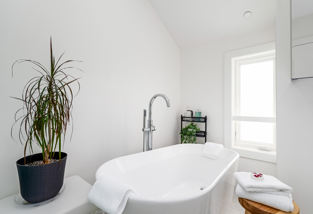 1-240 W 6TH STREET, NORTH VANCOUVER 21