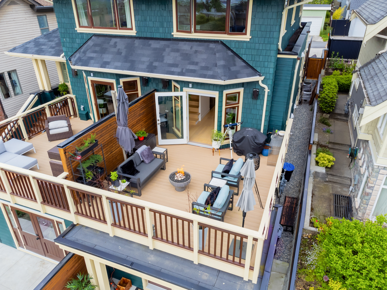 1-240 W 6TH STREET, NORTH VANCOUVER 35