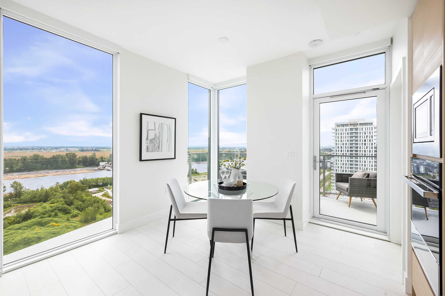 2107-3538 Sawmill Crescent, Vancouver 5