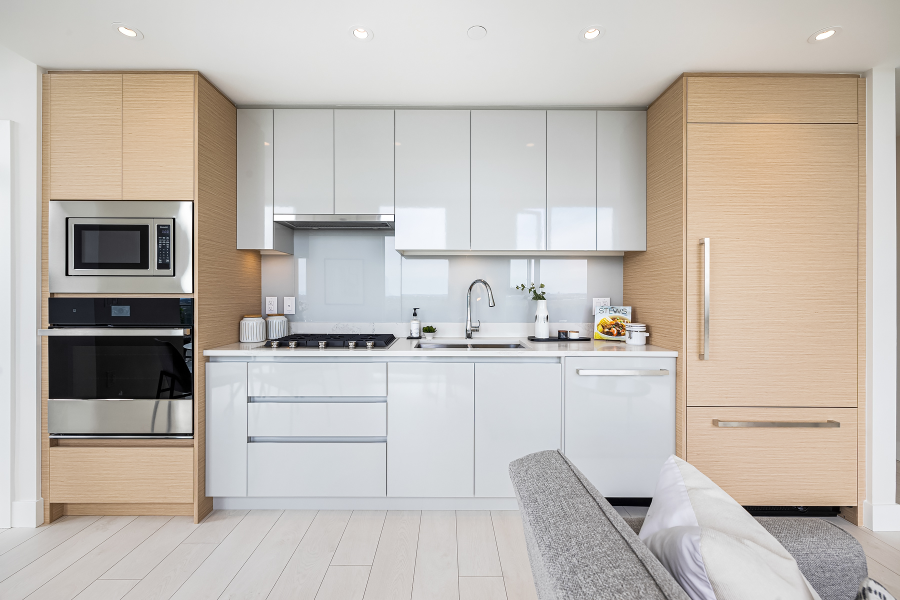 2107-3538 Sawmill Crescent, Vancouver 2