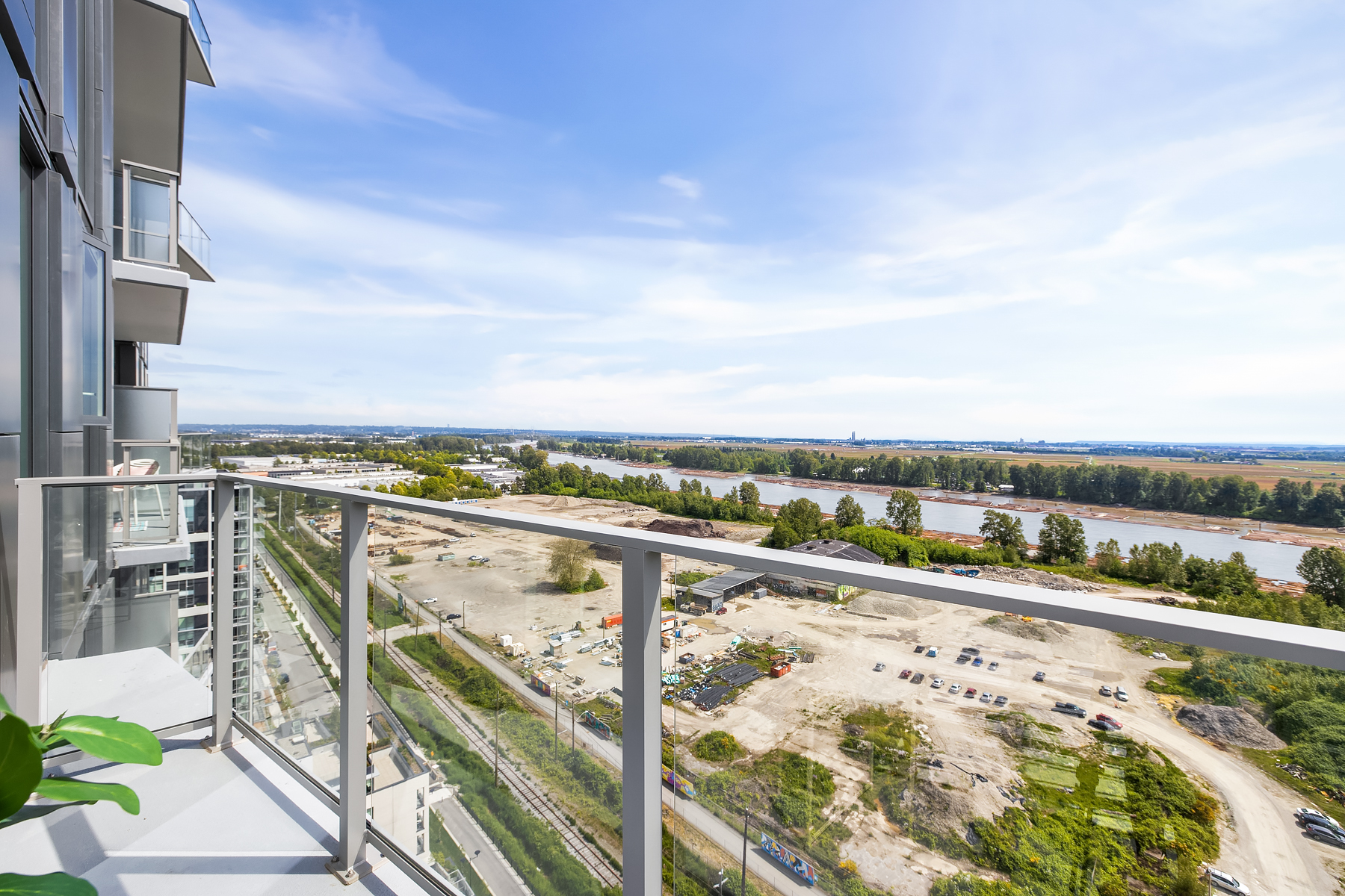 2107-3538 Sawmill Crescent, Vancouver 10