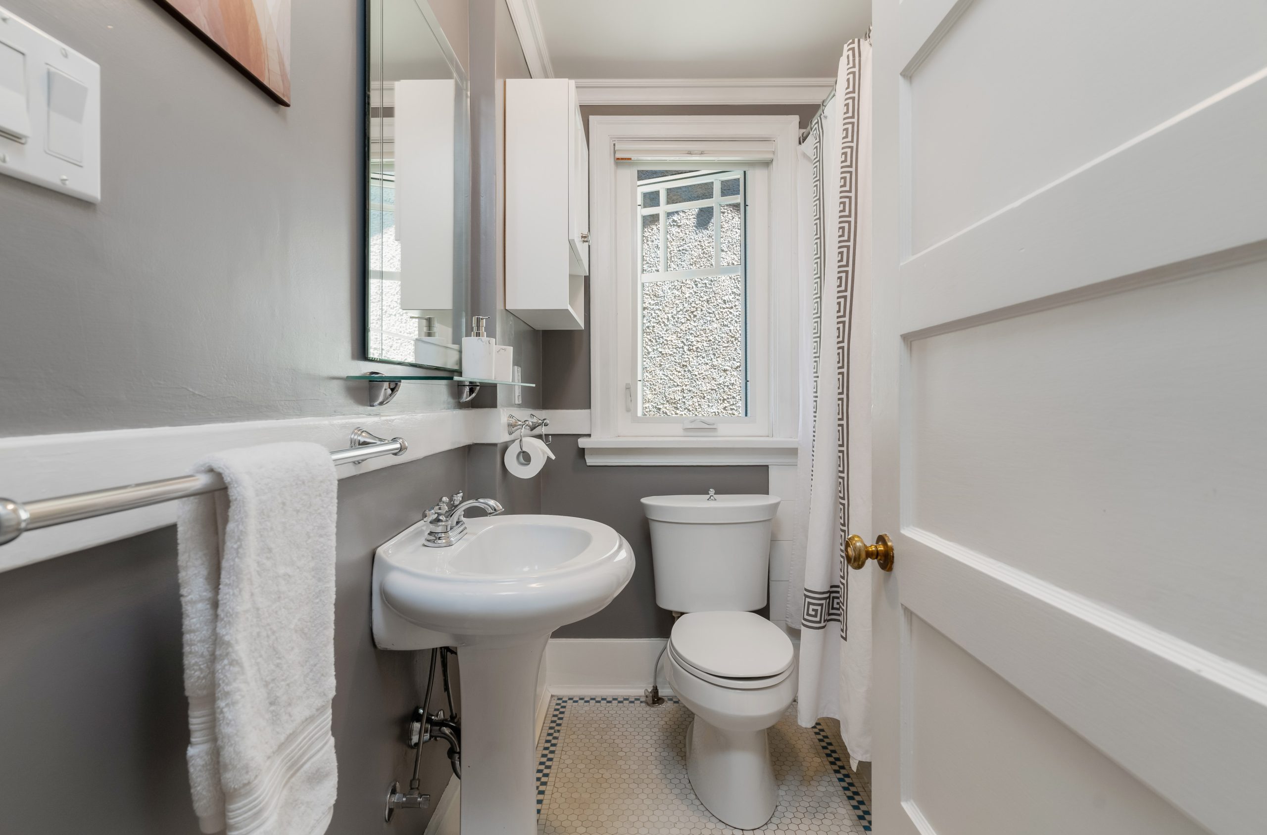3565 W13th AVENUE, VANCOUVER 22